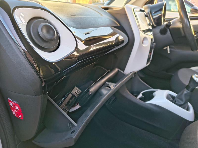 Used Toyota AYGO 2016 for sale - 77006185: Photo 35