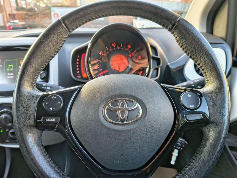 Used Toyota AYGO 2016 for sale - 77006185: Photo 37