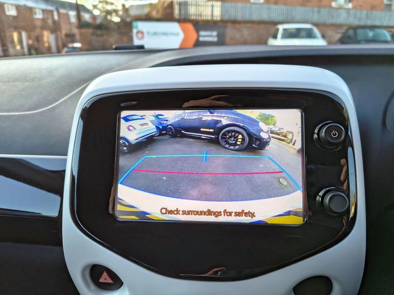 Used Toyota AYGO 2016 for sale - 77006185: Photo 43