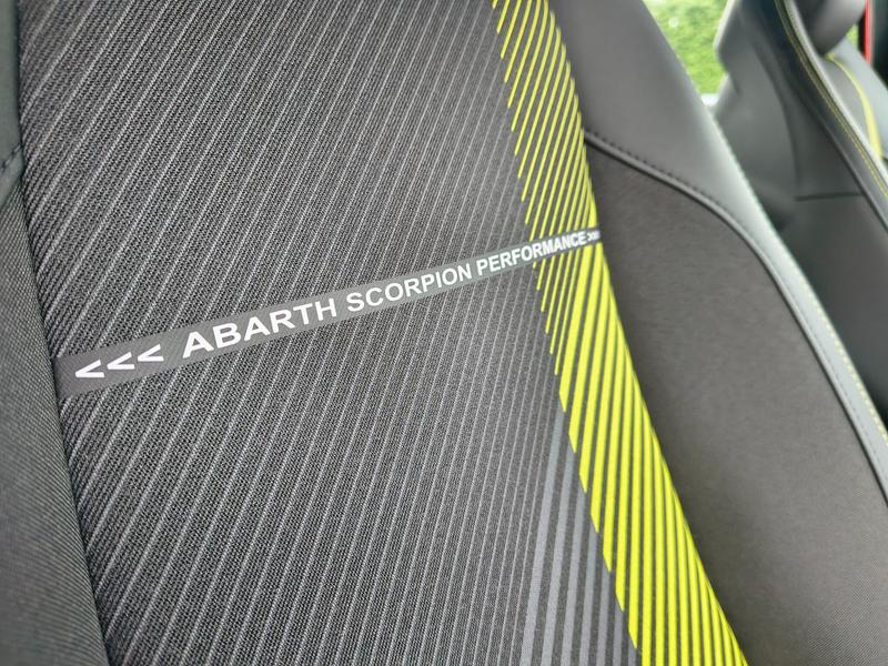 Used Abarth 600e 2025 for sale - 76882748: Photo 34