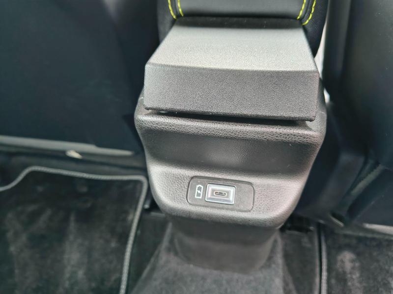 Used Abarth 600e 2025 for sale - 76882748: Photo 41