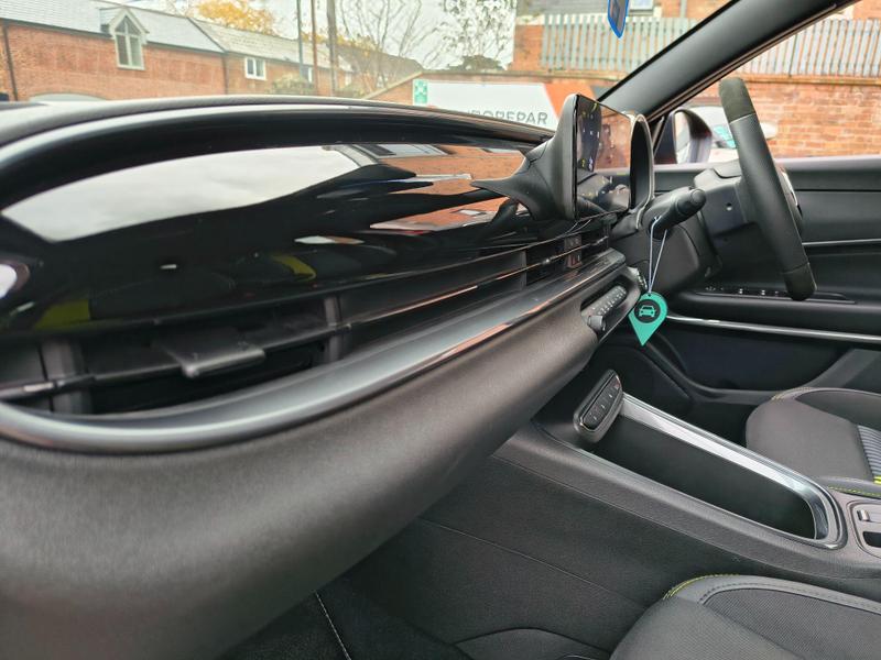 Used Abarth 600e 2025 for sale - 76882748: Photo 45