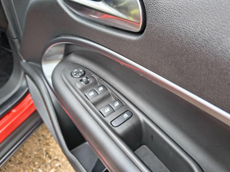 Used Abarth 600e 2025 for sale - 76882748: Photo 46