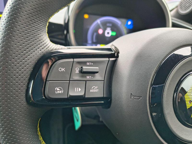 Used Abarth 600e 2025 for sale - 76882748: Photo 48