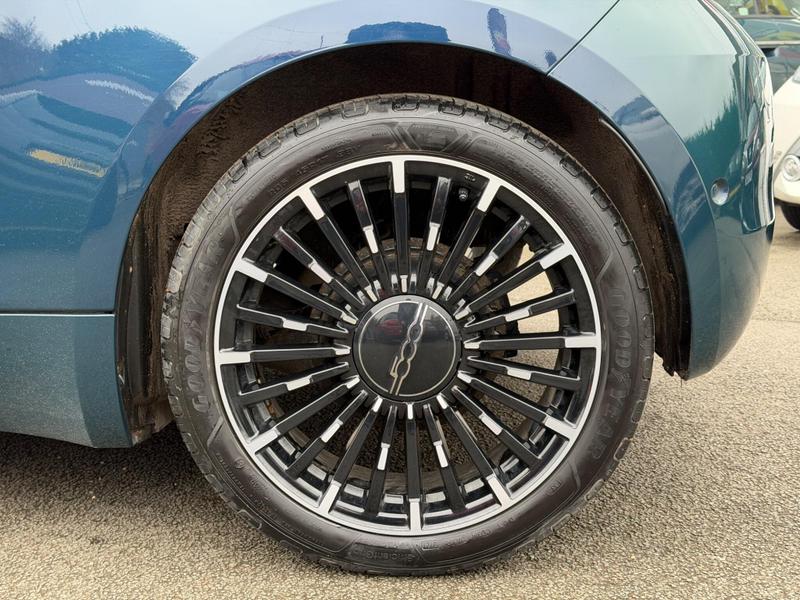 Used Fiat 500e C 2021 for sale - 77225904: Photo 12