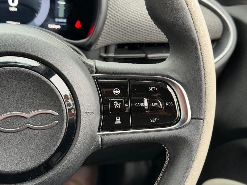 Used Fiat 500e C 2021 for sale - 77225904: Photo 35