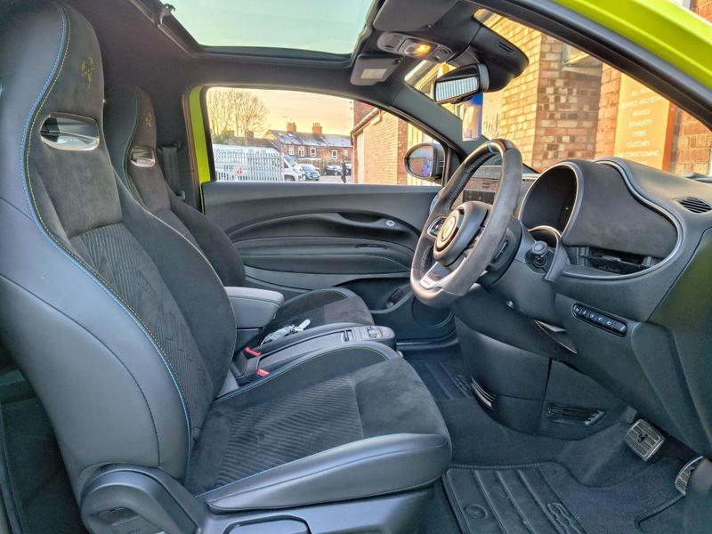 Used Abarth 500 2023 for sale - 77161075: Photo 26