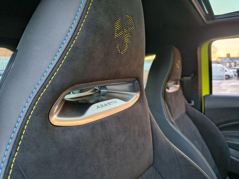 Used Abarth 500 2023 for sale - 77161075: Photo 28