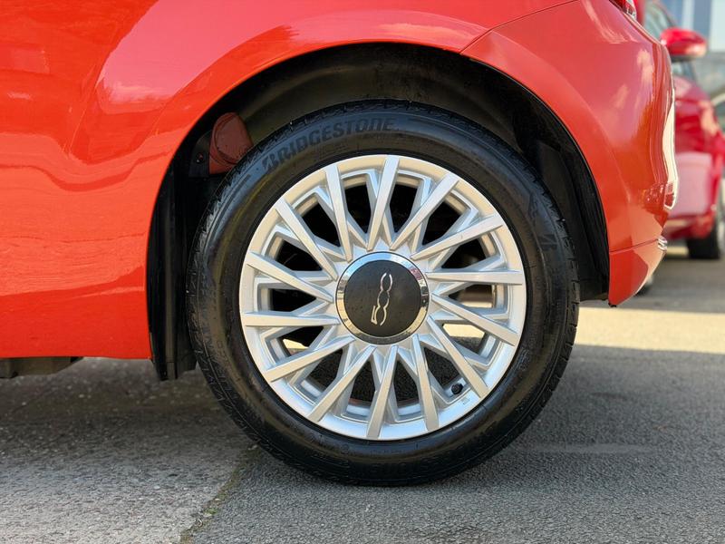 Used Fiat 500 2025 for sale - 78123419: Photo 3