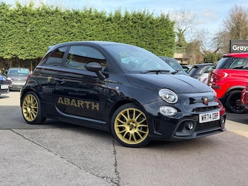Used Abarth 695 2024 for sale - 78123434: Photo