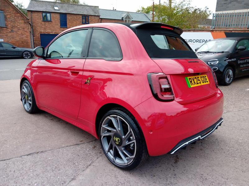 Used Abarth 500 2025 for sale - 76882801: Photo 3