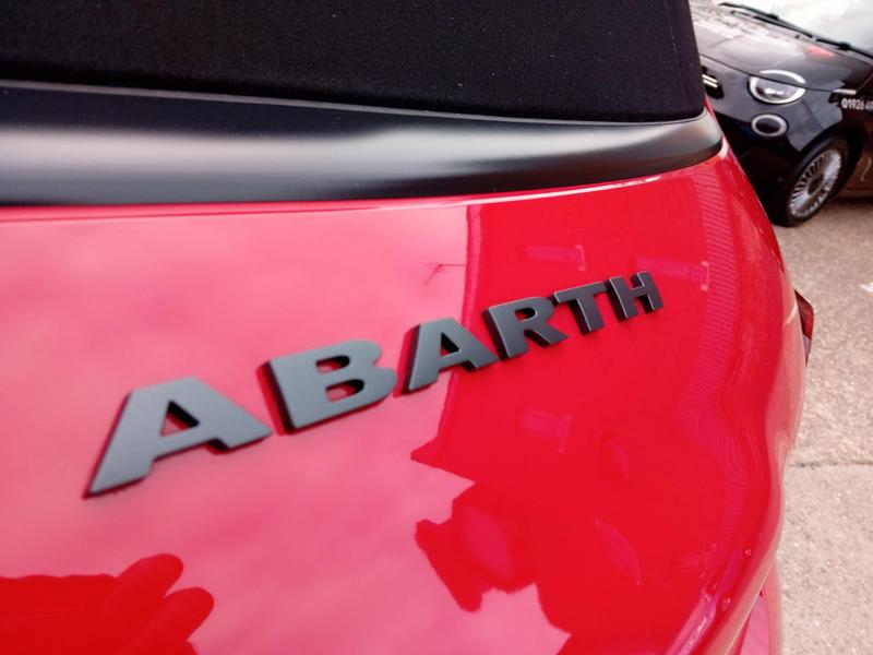 Used Abarth 500 2025 for sale - 76882801: Photo 36