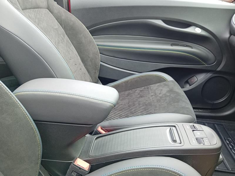 Used Abarth 500 2025 for sale - 76882801: Photo 49