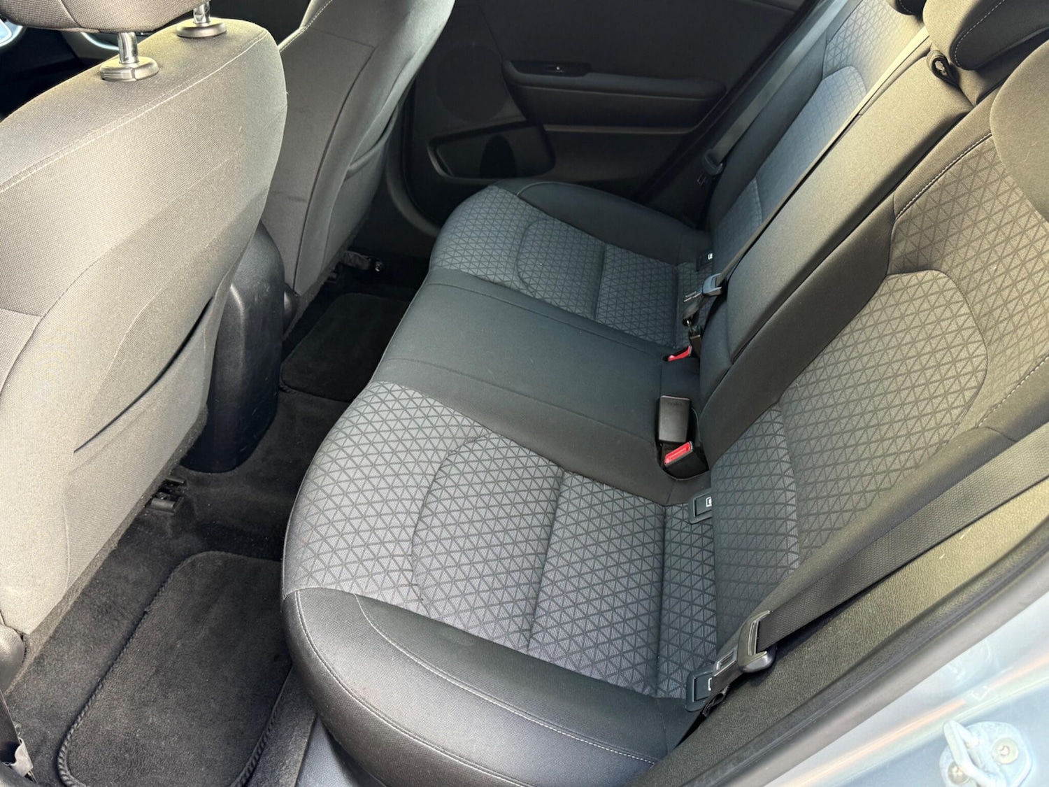 Used Kia Ceed 2019 for sale - 76912953: Photo 18