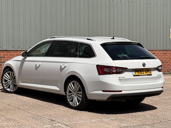 Used Skoda Superb 2015 for sale - 78966065: Photo