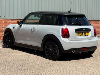 Used MINI Hatch 2019 for sale - 78878694: Photo