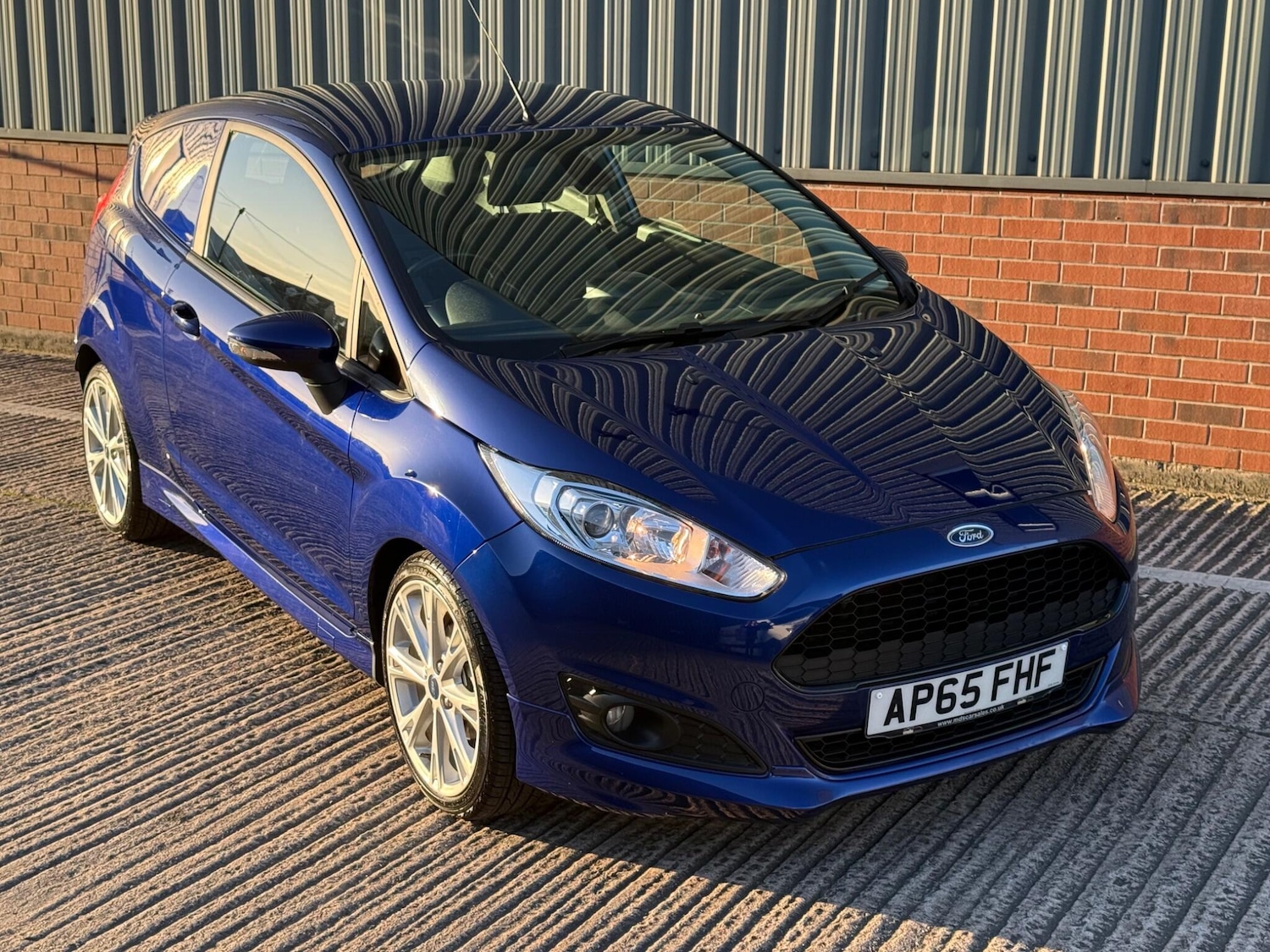 Used Ford Fiesta 2015 for sale - 77925666: Photo 3