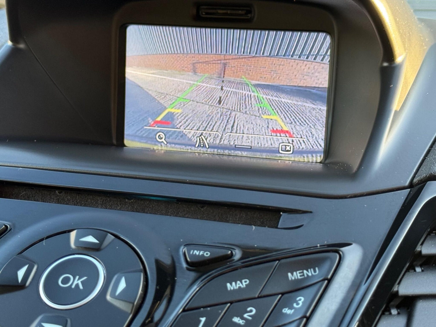 Used Ford Fiesta 2015 for sale - 77925666: Photo 33