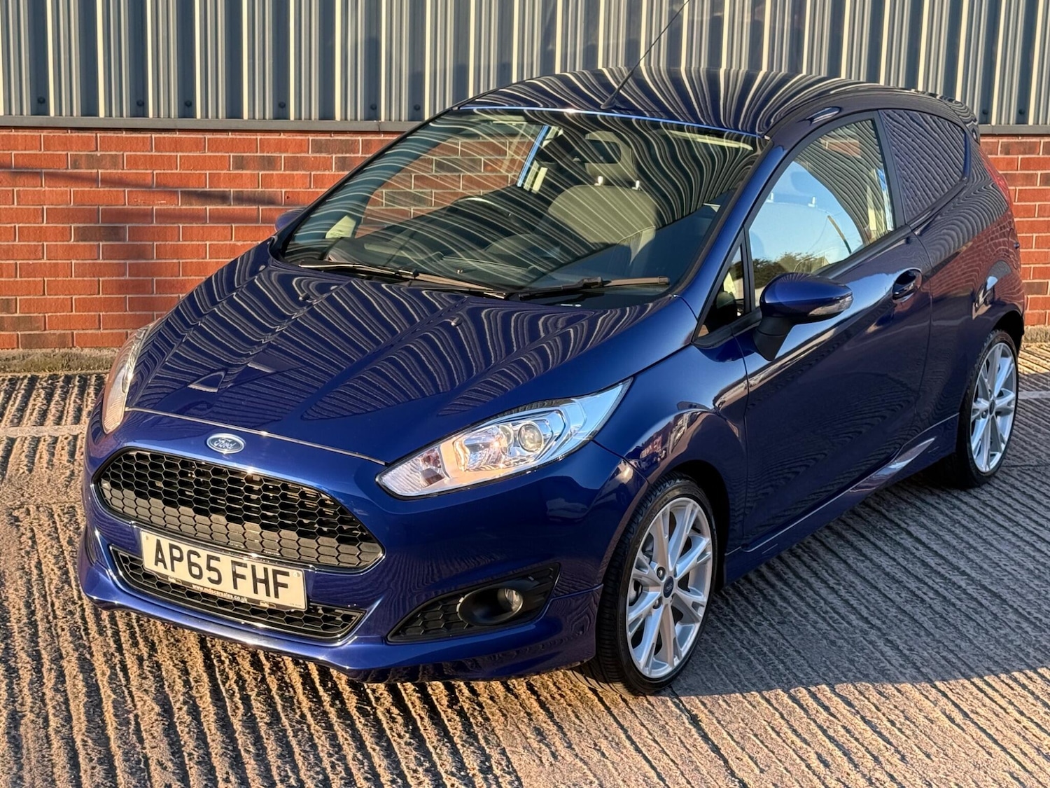 Used Ford Fiesta 2015 for sale - 77925666: Photo 8