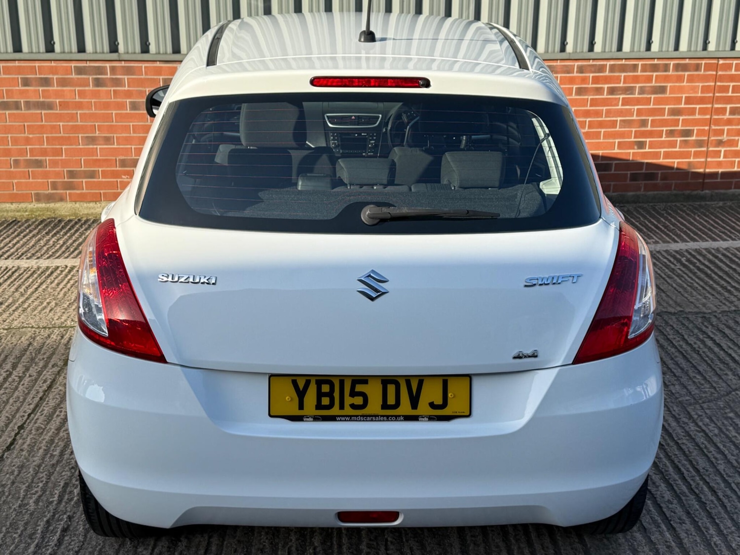 Used Suzuki Swift 2015 for sale - 77738585: Photo 13