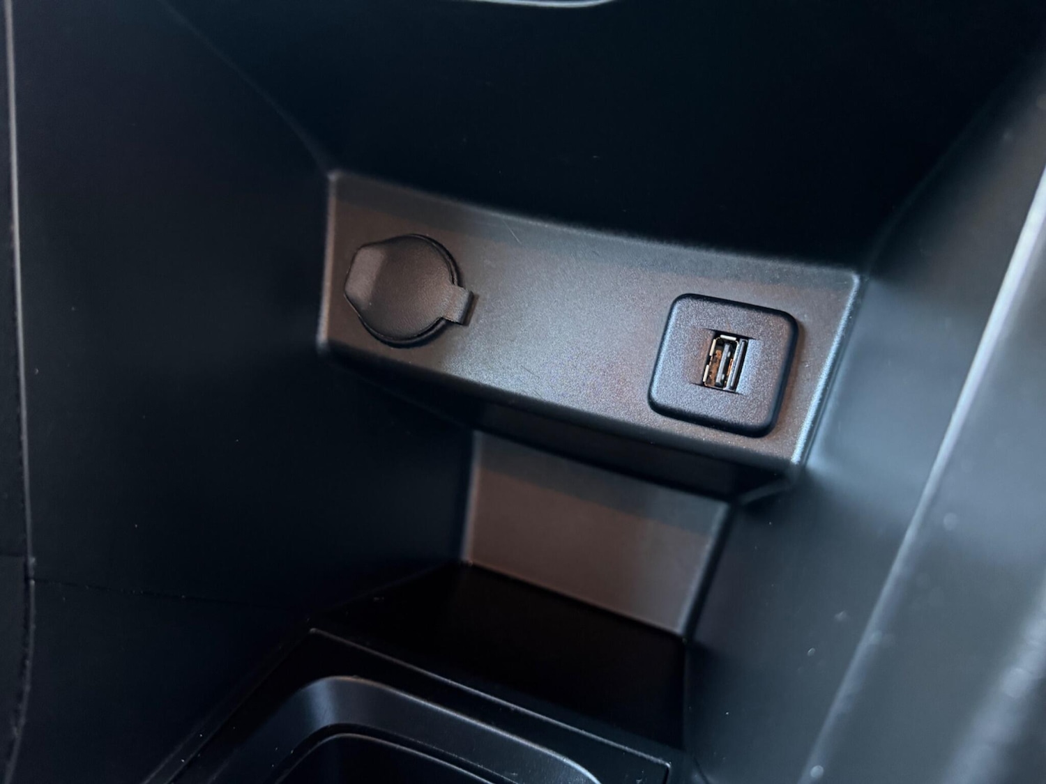 Used Suzuki Swift 2015 for sale - 77738585: Photo 23