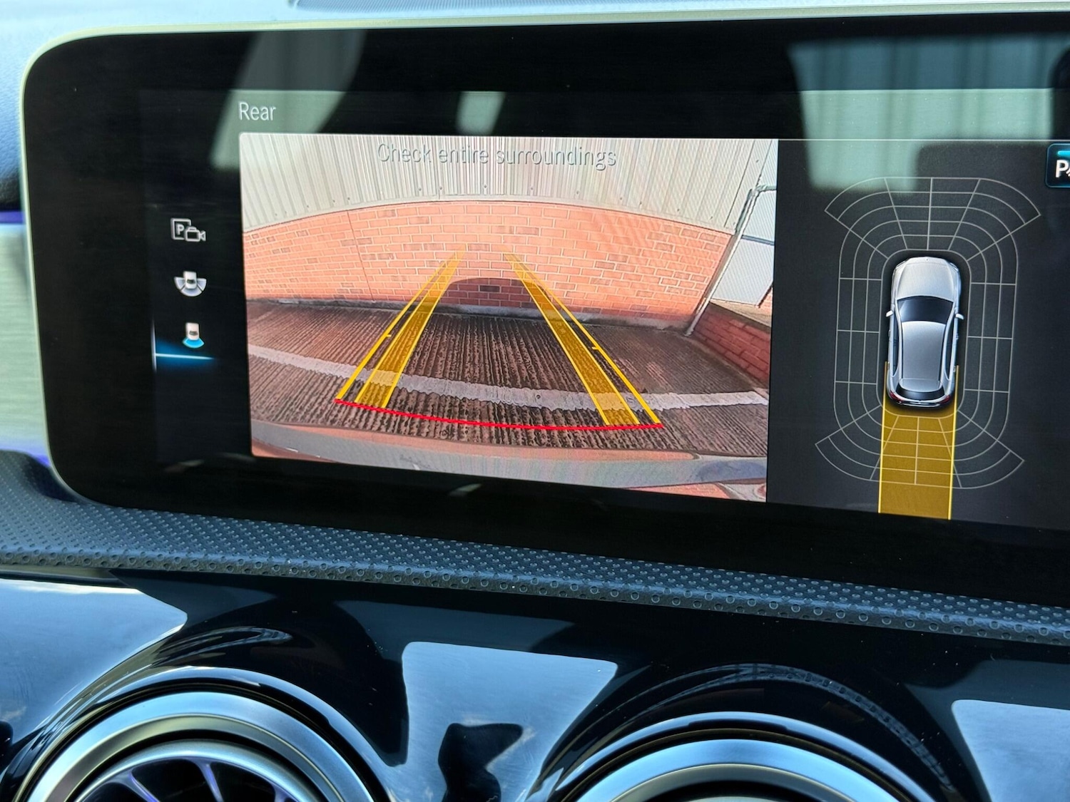 Used Mercedes-Benz A-Class for sale - 76728944: Photo 34