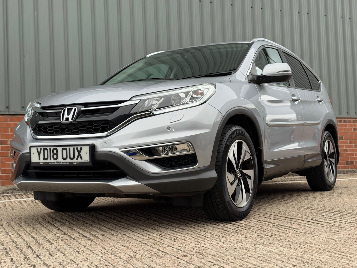 Used Honda CR-V for sale - 76728658: Photo 4