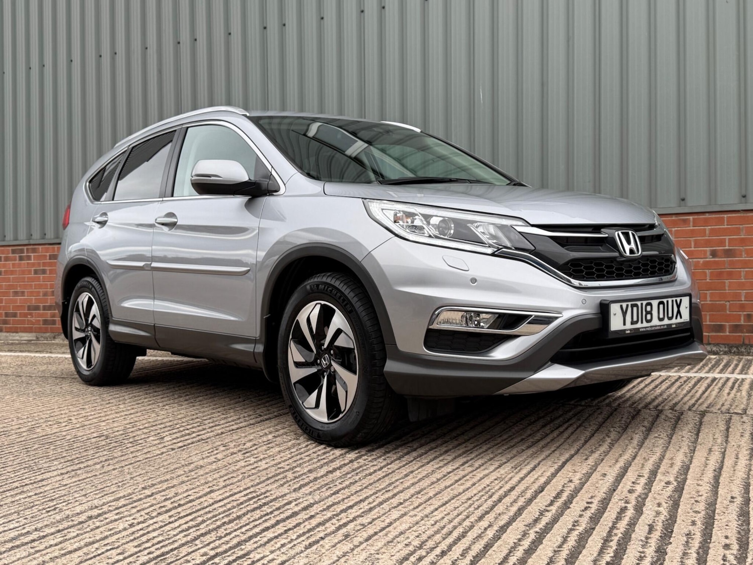 Used Honda CR-V for sale - 76728658: Photo 5