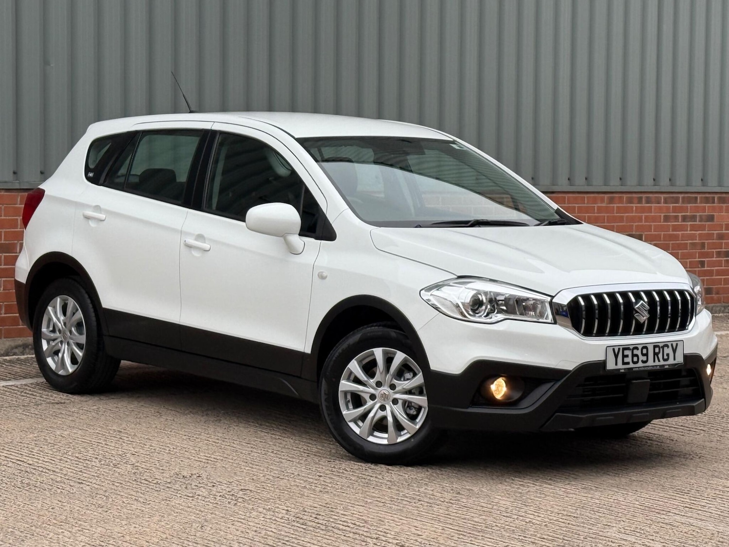 Used Suzuki SX4 S-Cross for sale - 76728845: Photo 1