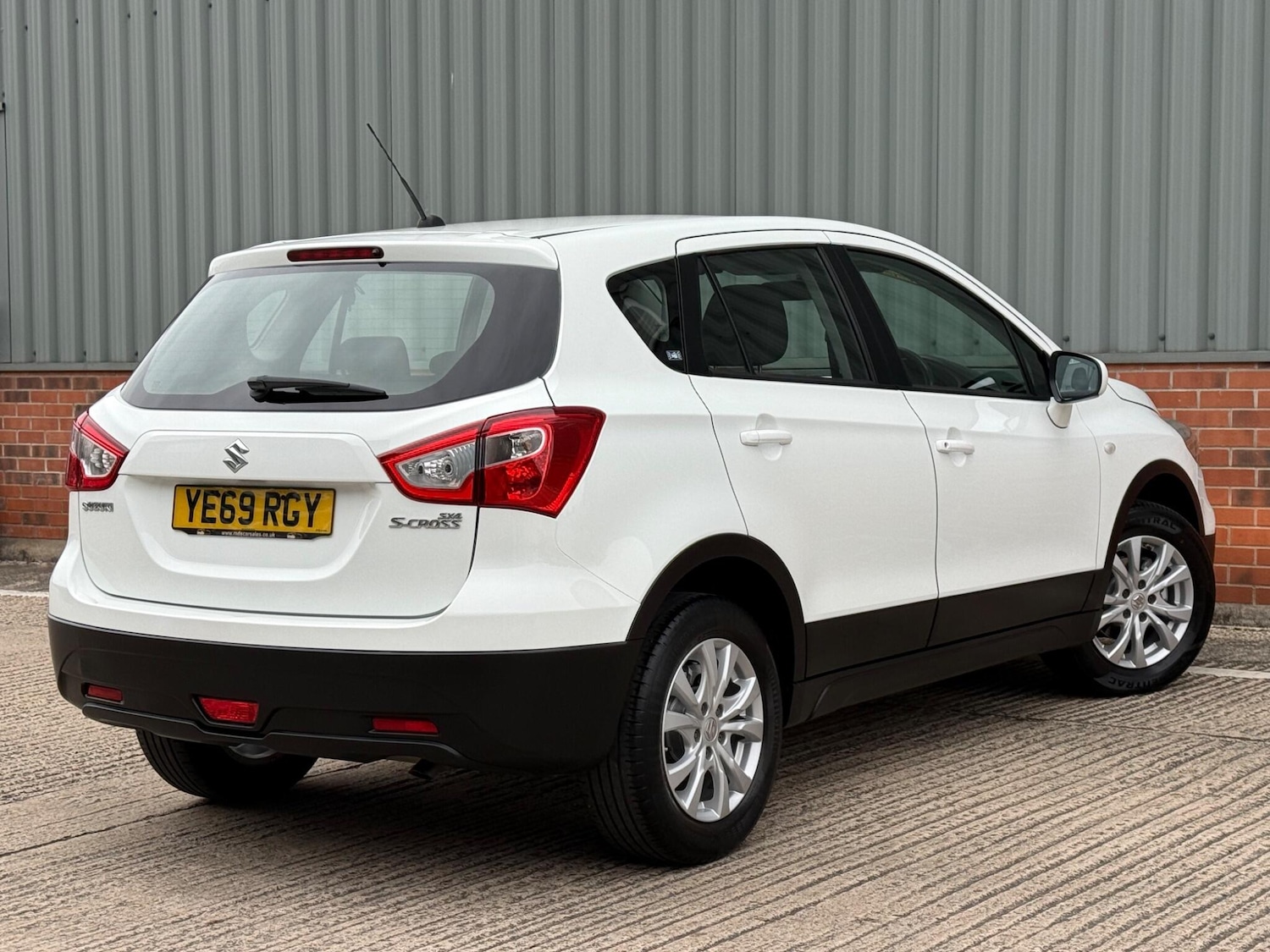 Used Suzuki SX4 S-Cross for sale - 76728845: Photo 17