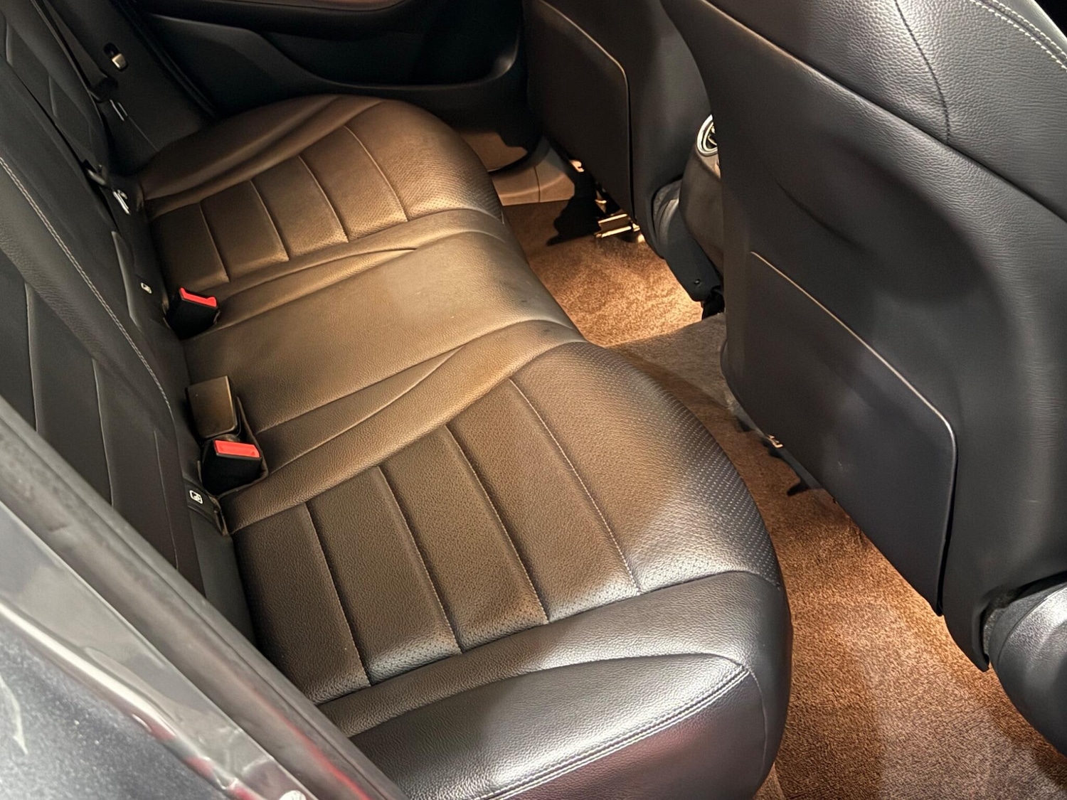 Used Mercedes-Benz GLC 2017 for sale - 76989713: Photo 4