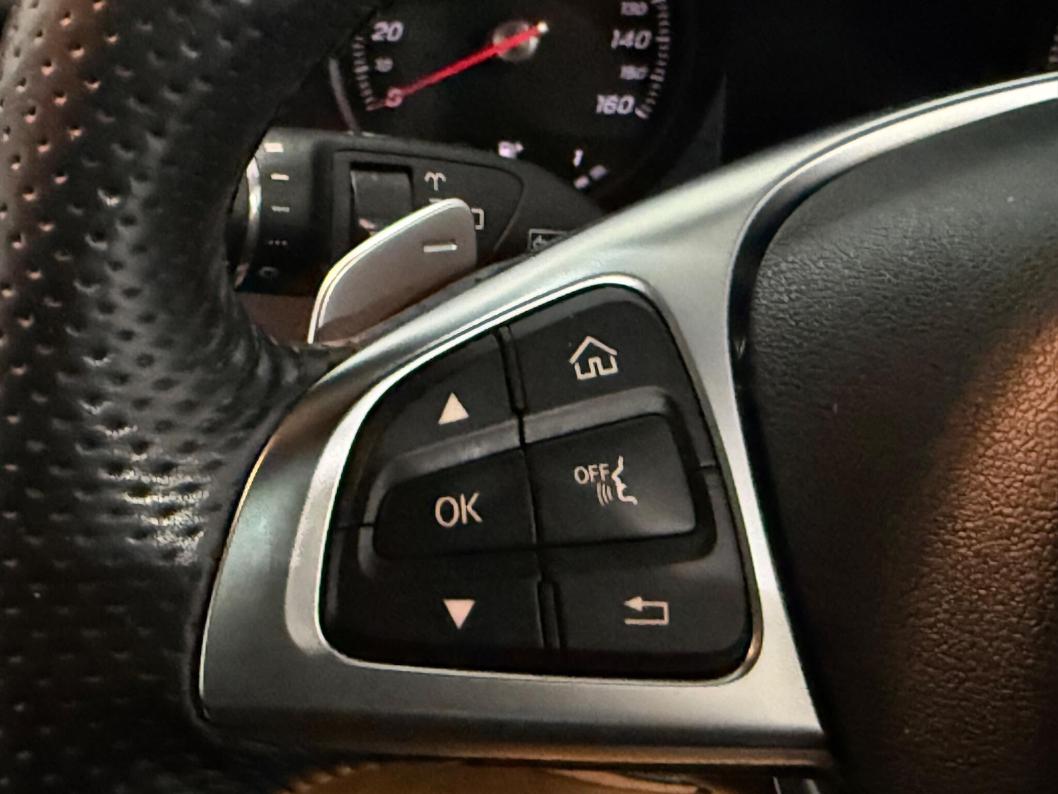 Used Mercedes-Benz GLC 2017 for sale - 76989713: Photo 9