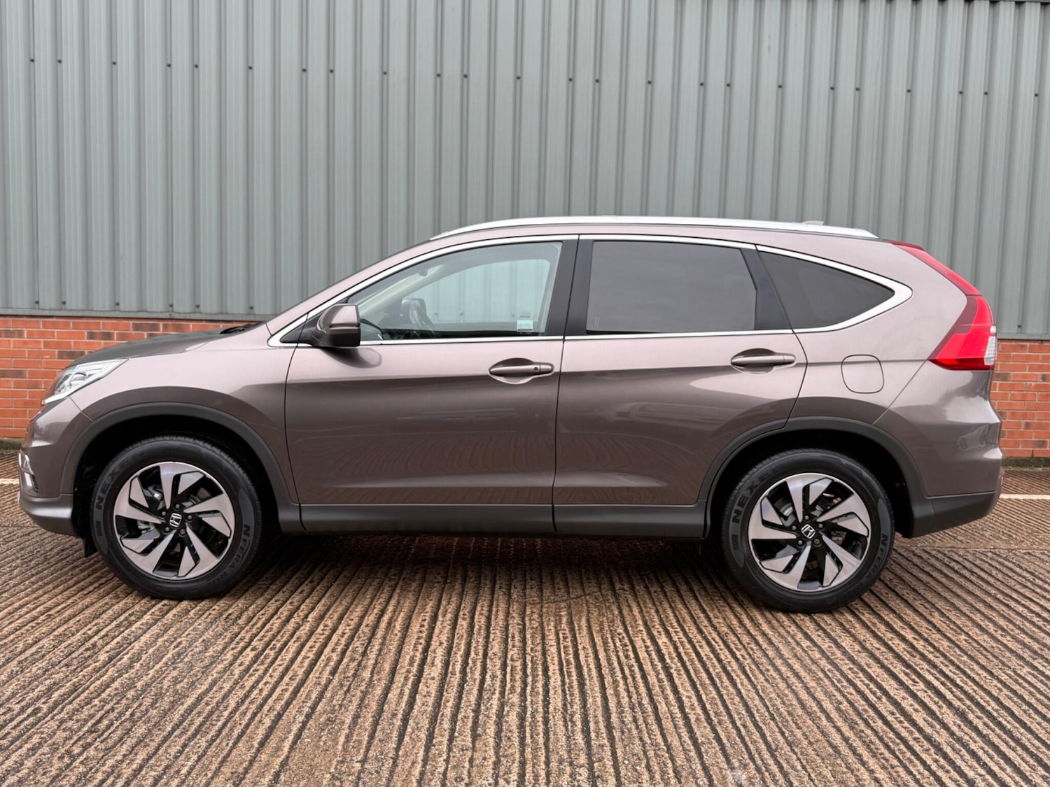 Used Honda CR-V 2017 for sale - 77425476: Photo 13