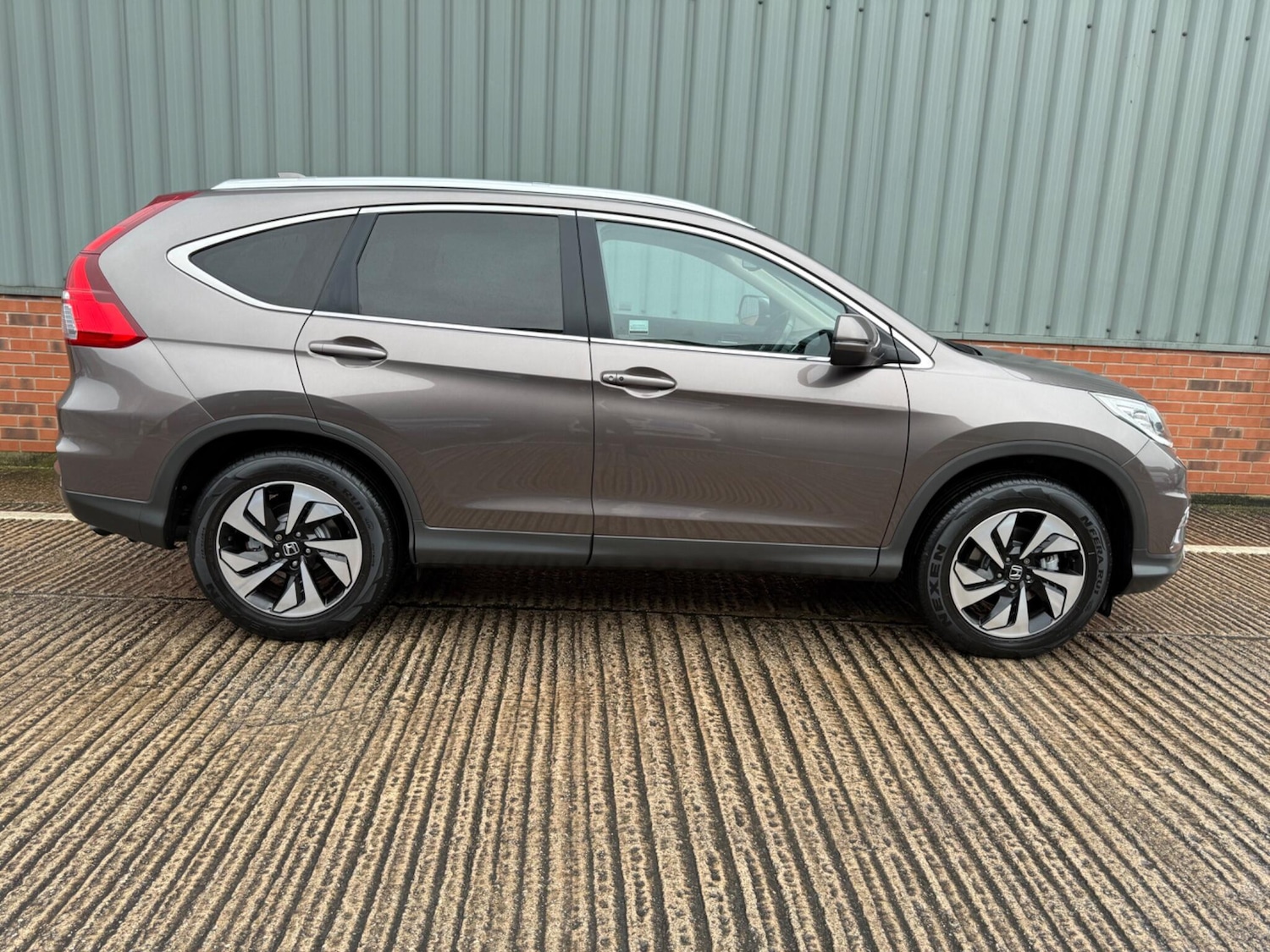 Used Honda CR-V 2017 for sale - 77425476: Photo 17