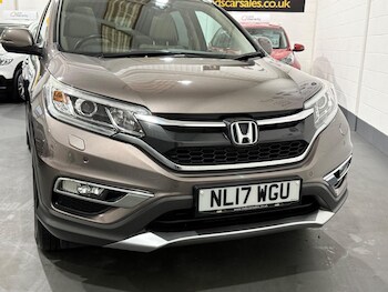 Used Honda CR-V 2017 for sale - 77425476: Photo