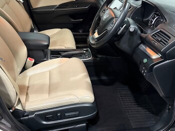 Used Honda CR-V 2017 for sale - 77425476: Photo