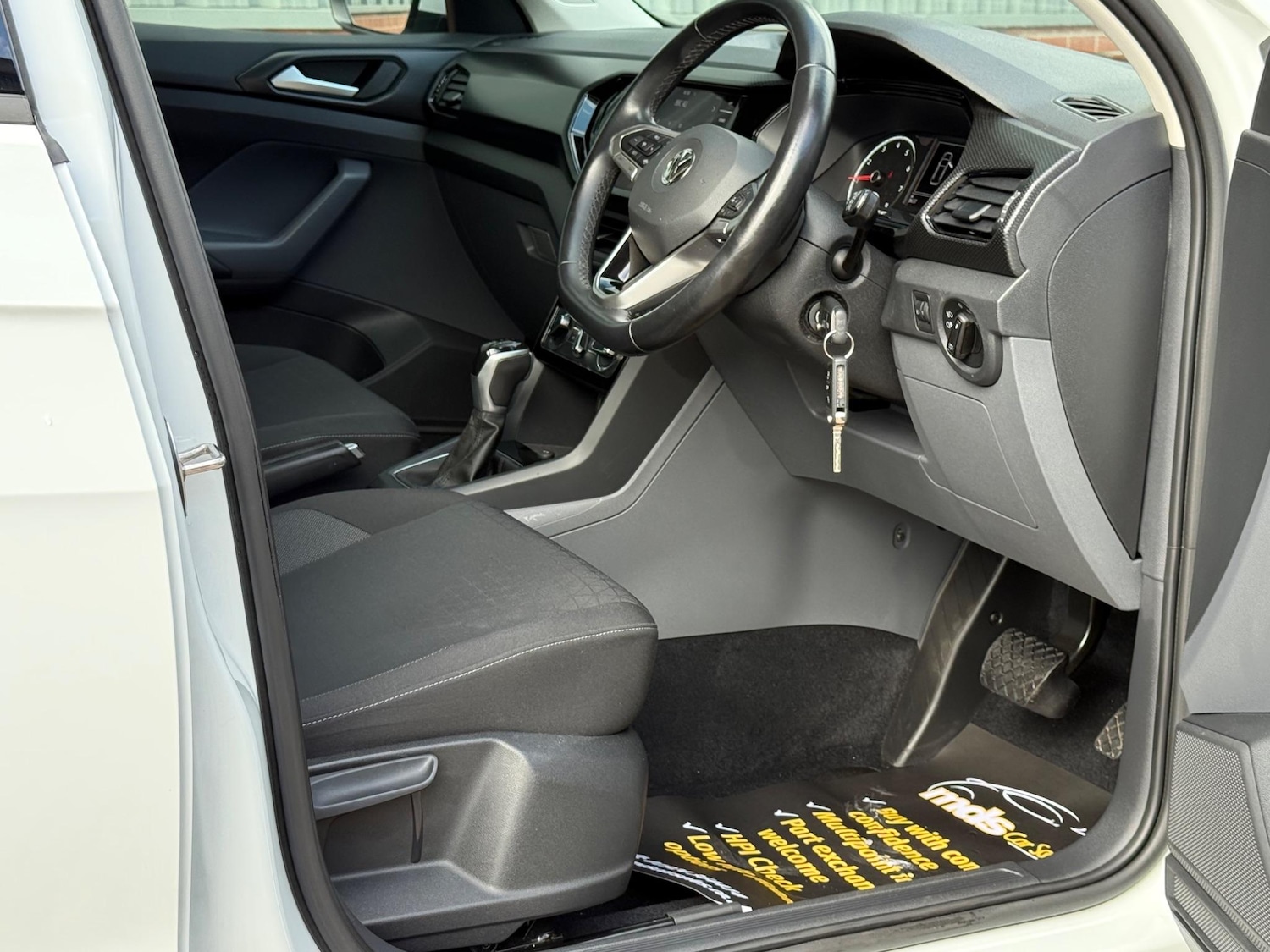 Used Volkswagen T-Cross for sale - 76728976: Photo 22