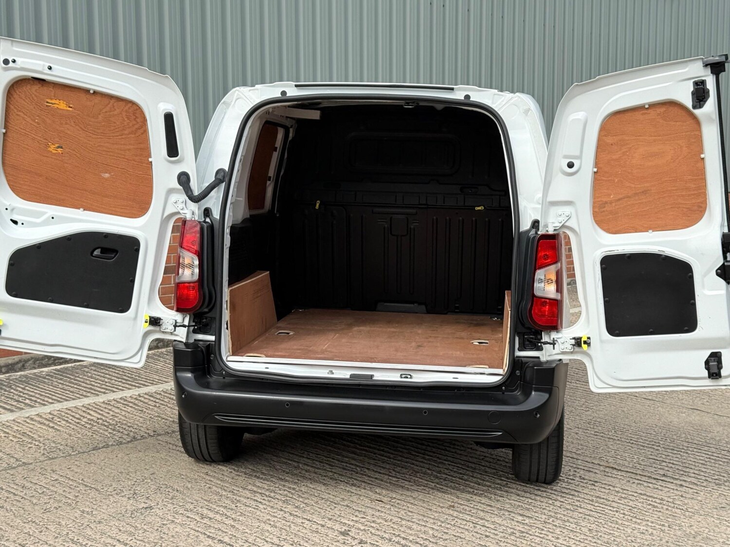 Used Citroen Berlingo for sale - 76728840: Photo 13