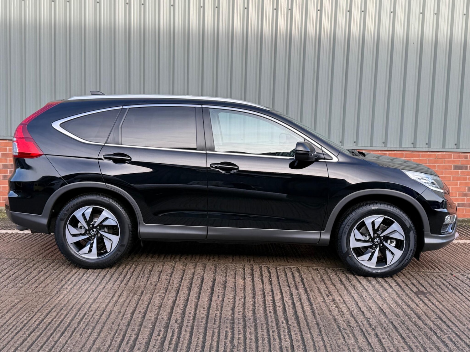 Used Honda CR-V 2016 for sale - 77215771: Photo 5