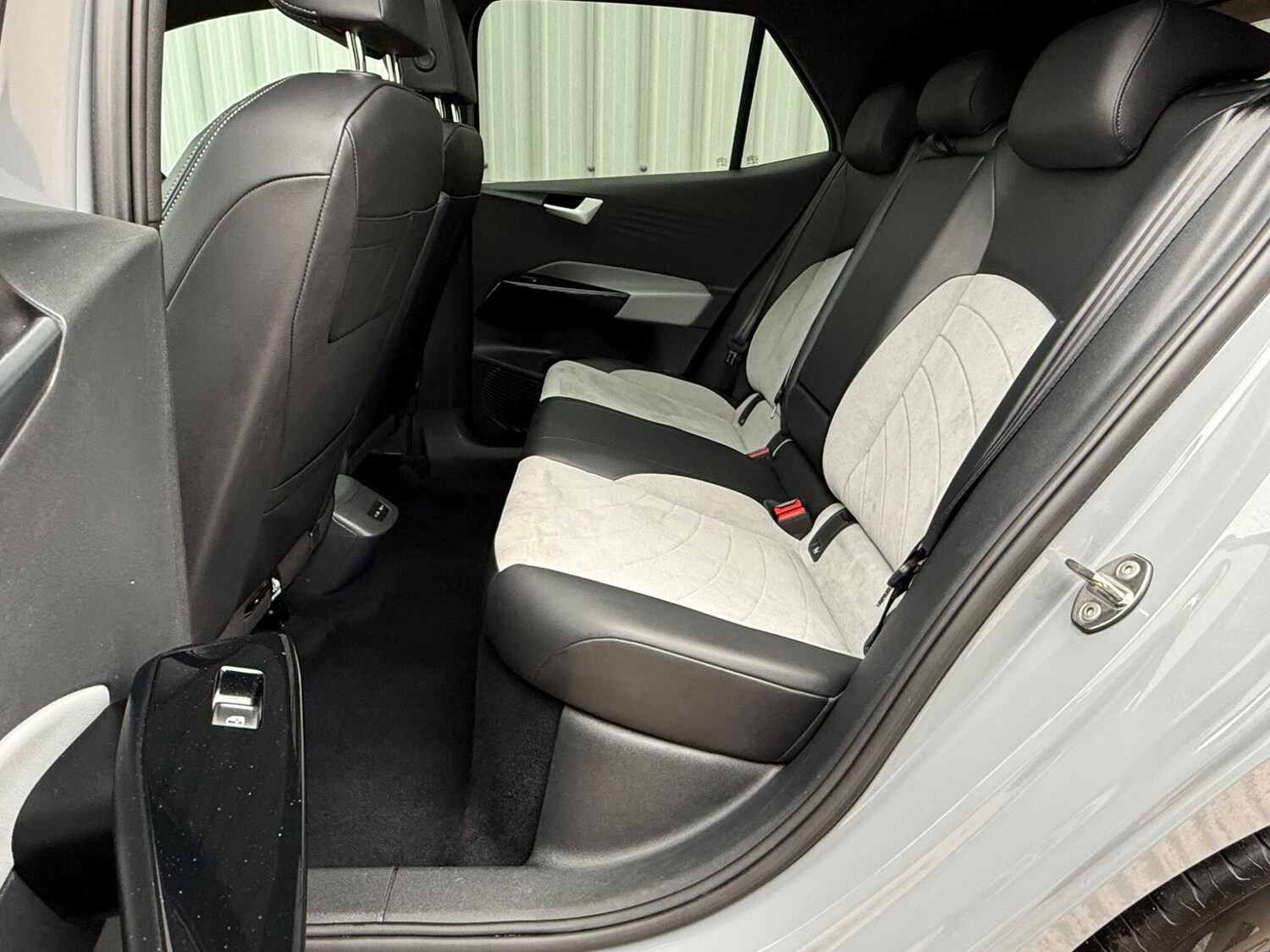 Used Volkswagen ID.3 for sale - 76728869: Photo 30