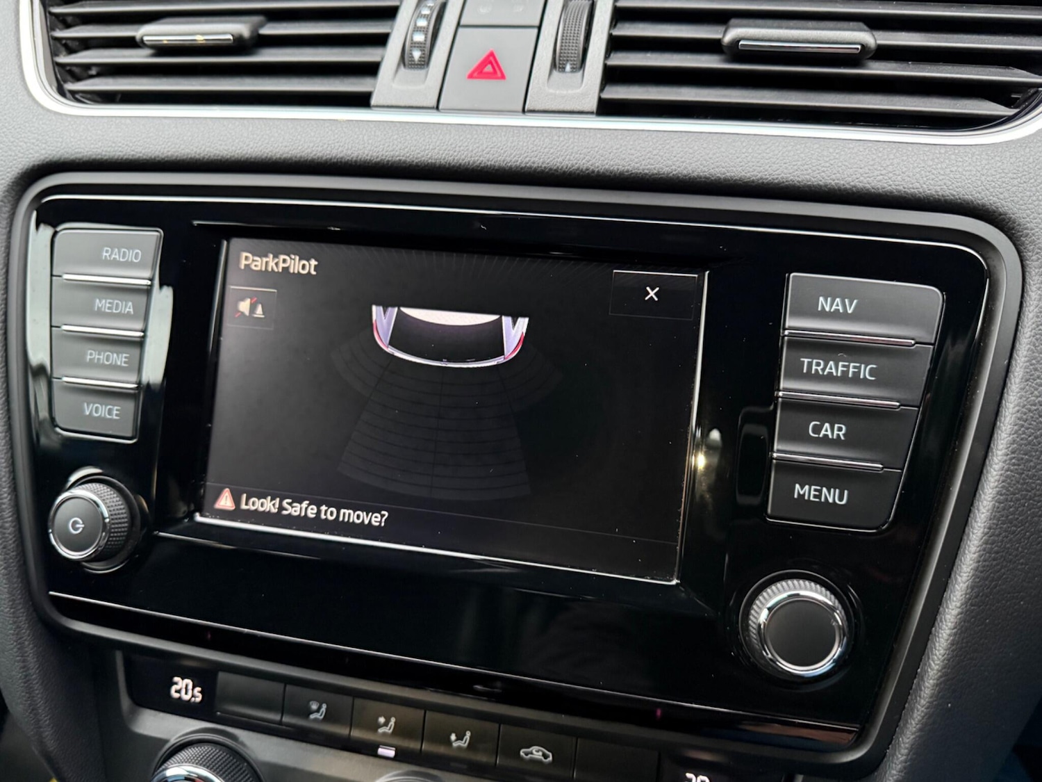 Used Skoda Octavia 2015 for sale - 77029657: Photo 26