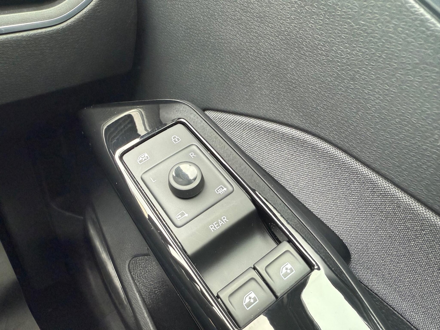 Used Volkswagen ID.3 for sale - 76729023: Photo 27