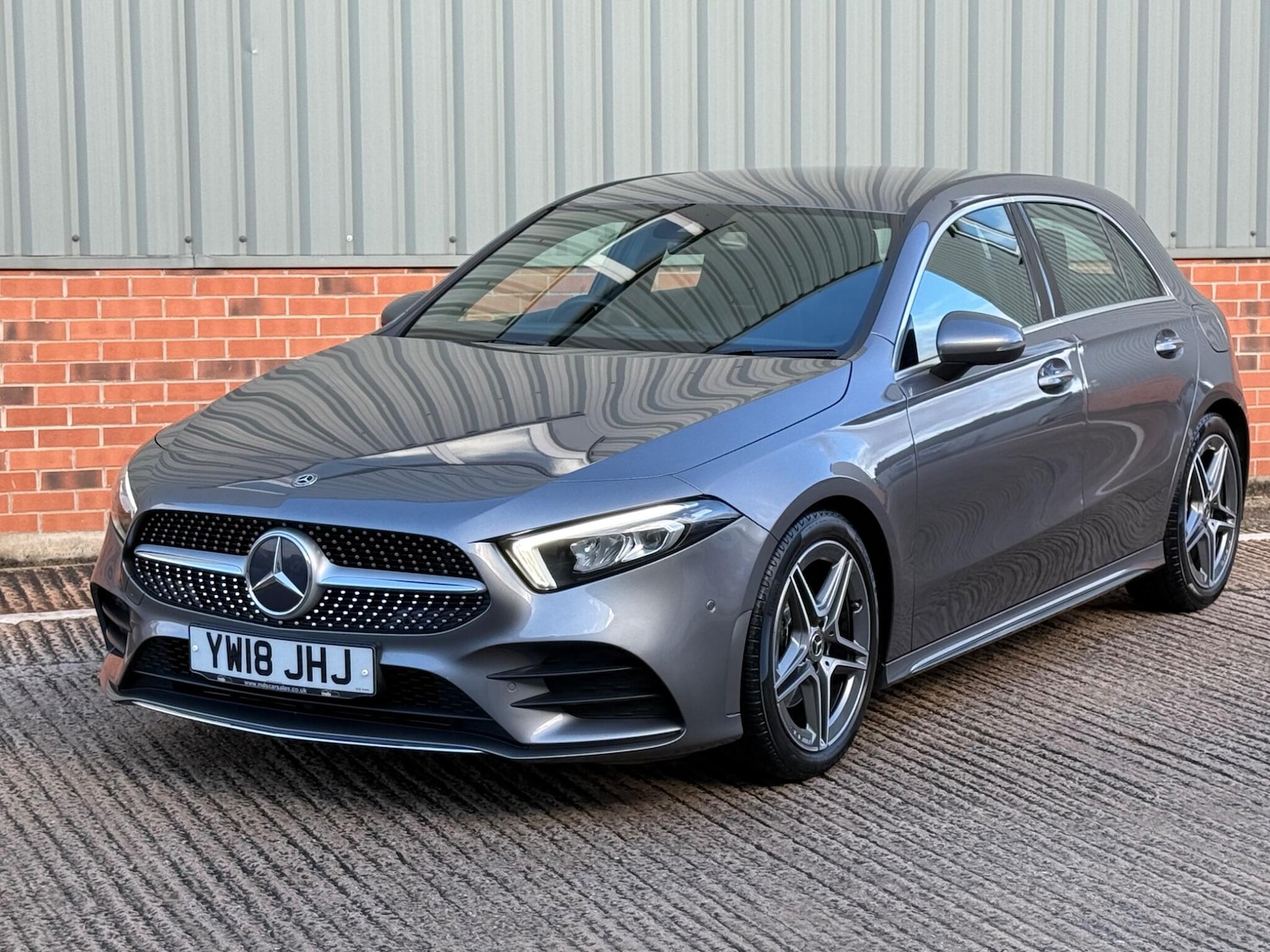 Used Mercedes-Benz A-Class 2018 for sale - 76997635: Photo 11