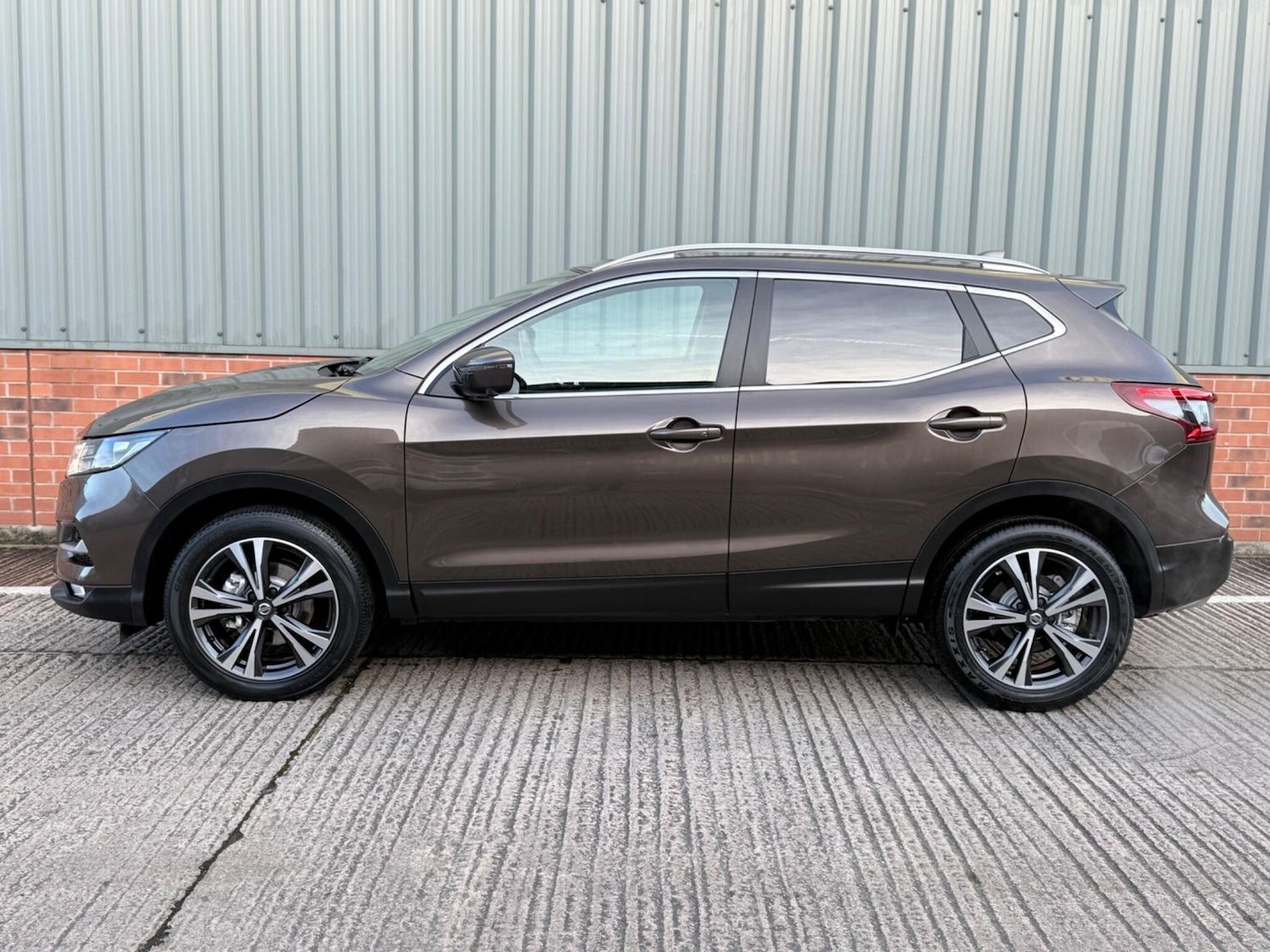 Used Nissan Qashqai 2017 for sale - 76935823: Photo 13