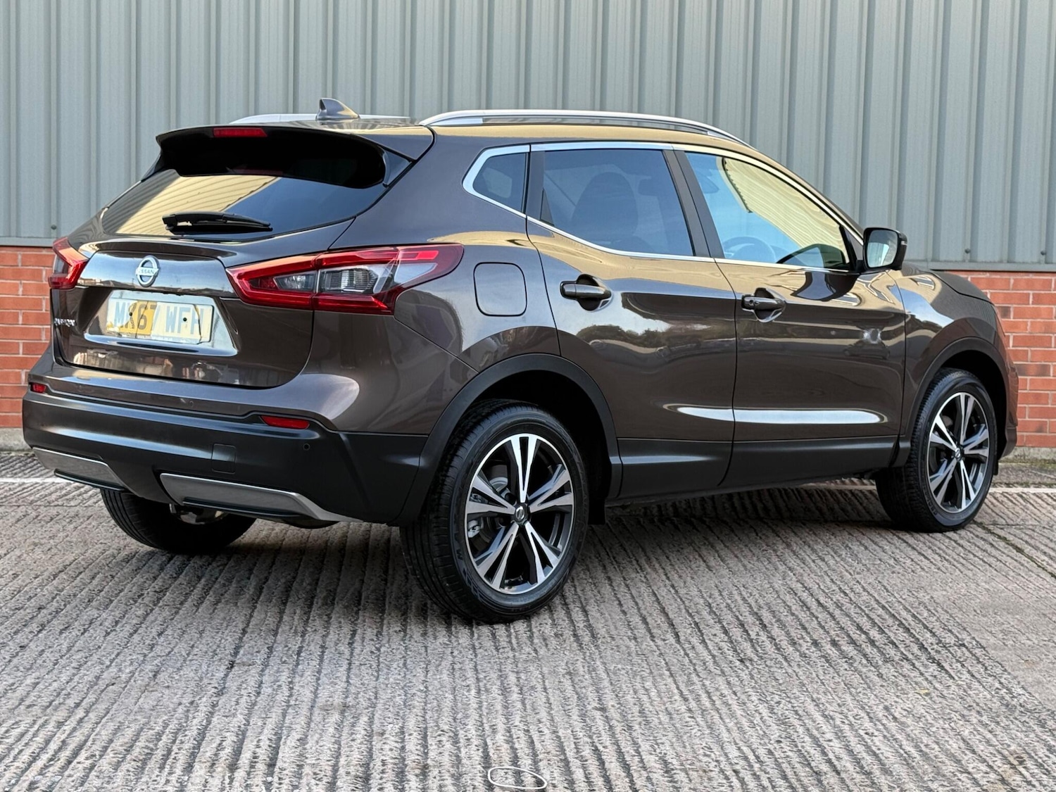 Used Nissan Qashqai 2017 for sale - 76935823: Photo 18