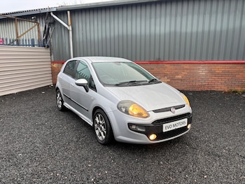 Used Fiat Punto Evo 2011 for sale - 76599696: Photo
