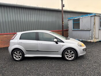 Used Fiat Punto Evo 2011 for sale - 76599696: Photo