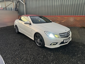 Used Mercedes-Benz E Class 2011 for sale - 76596082: Photo