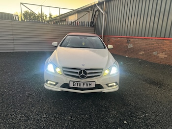 Used Mercedes-Benz E Class 2011 for sale - 76596082: Photo