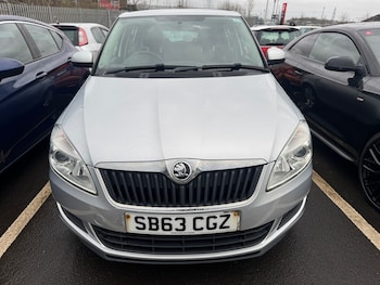 Used Skoda Fabia 2013 for sale - 77678912: Photo